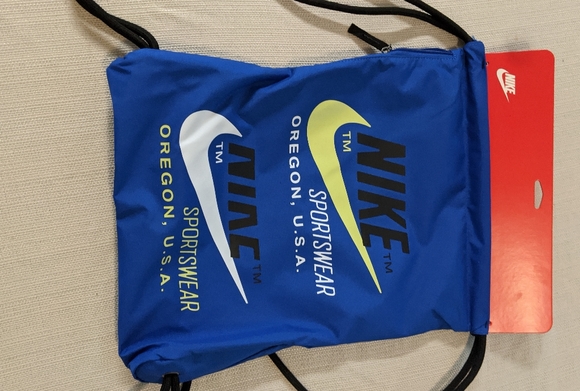 Nike Heritage 2.0 Graphic Gym Drawstrings … - Picture 5 of 6